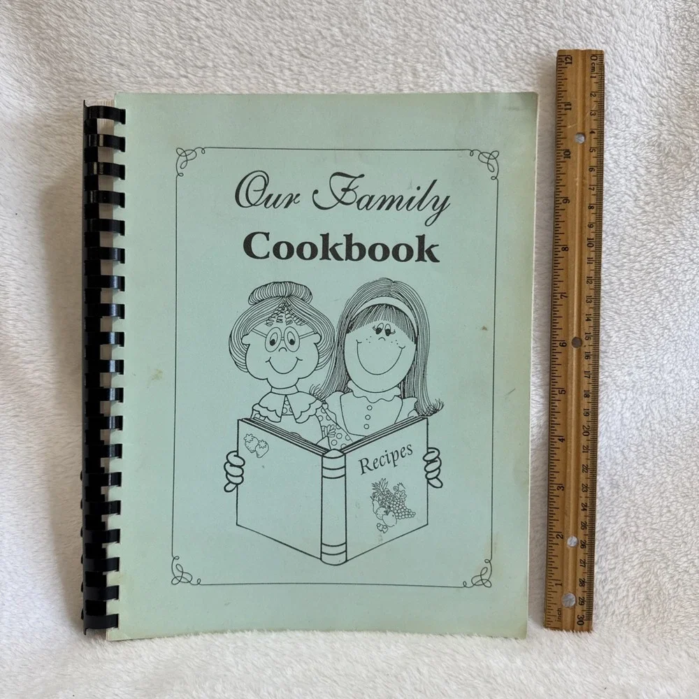 Our Family Cookbook 1995 Sapulpa Oklahoma First Church‎ of the Nazarene Spiral